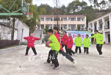 ��̳�����Ӱ�